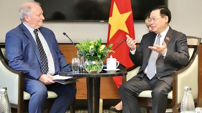 Doanh nghiệp Anh sẵn sàng chia sẻ công nghệ năng lượng tái tạo với Việt Nam