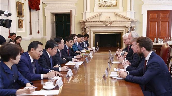 Một số hình ảnh Chủ tịch Quốc hội Vương Đình Huệ thăm chính thức Vương quốc Anh và Bắc Ireland -0