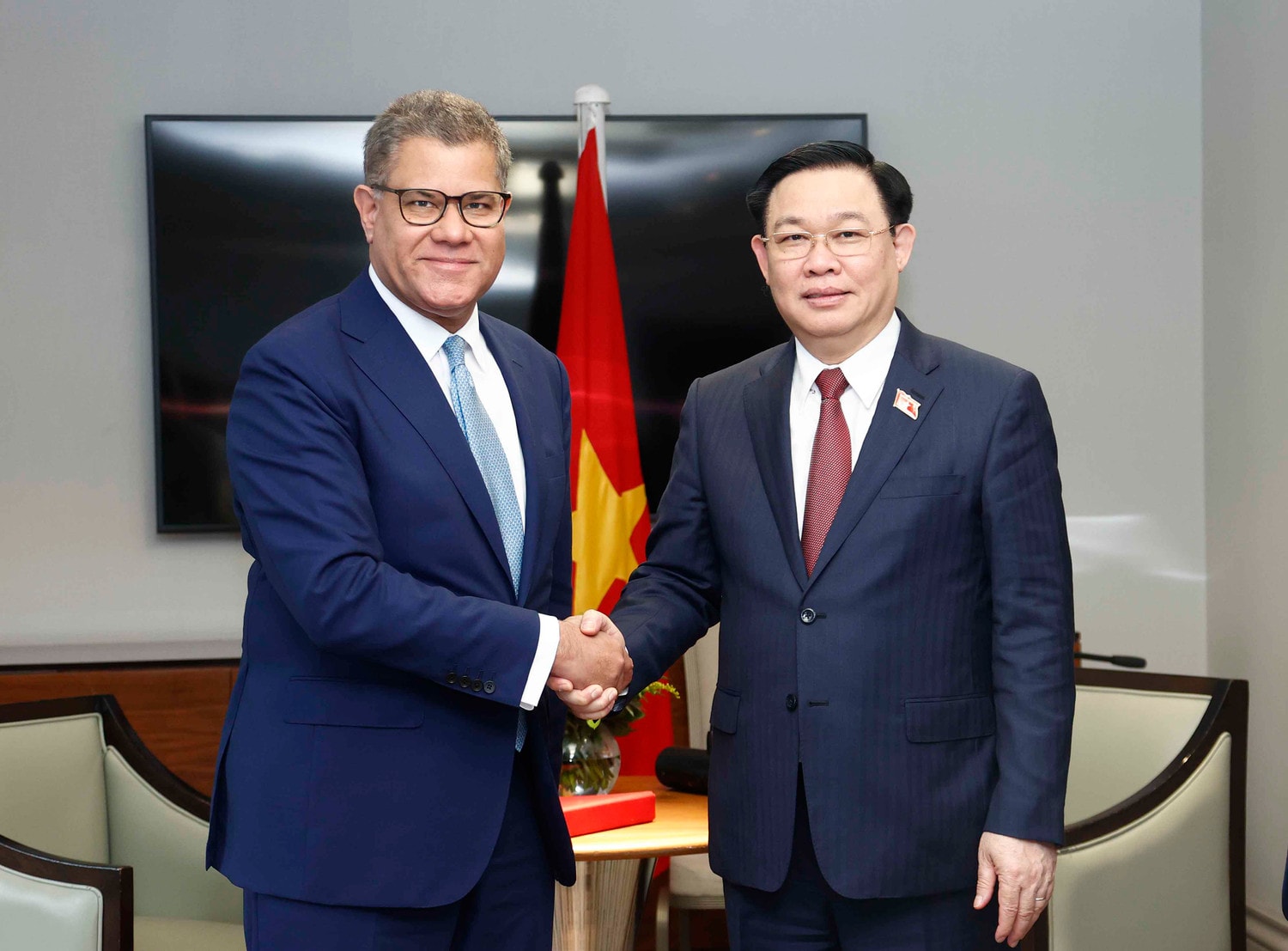 Chủ tịch Quốc hội Vương Đình Huệ -0