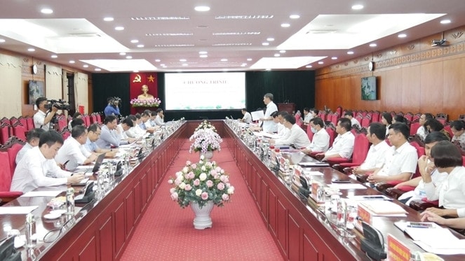 Toàn cảnh buổi làm việc