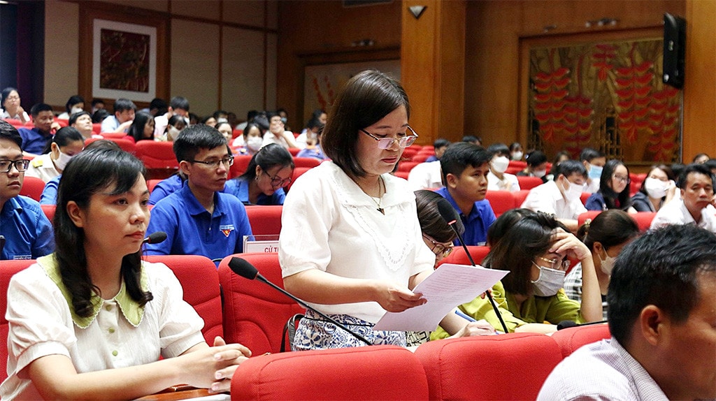 Đoàn ĐBQH tỉnh Vĩnh Phúc tiếp xúc cử tri công chức, viên chức, công nhân lao động -2