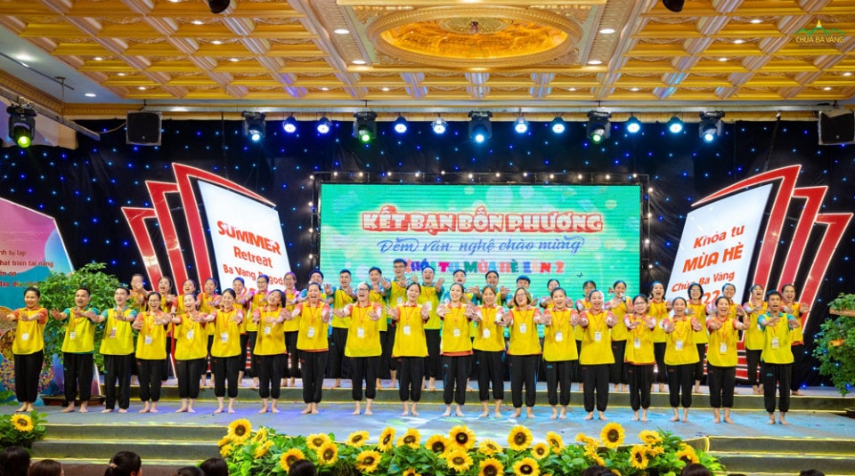 Hơn 5 nghìn bạn trẻ tham gia Khóa tu mùa hè Chùa Ba Vàng lần thứ 2 -0