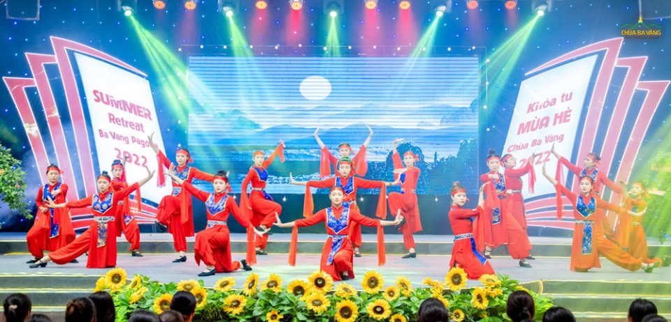 Hơn 5 nghìn bạn trẻ tham gia Khóa tu mùa hè Chùa Ba Vàng lần thứ 2 -0