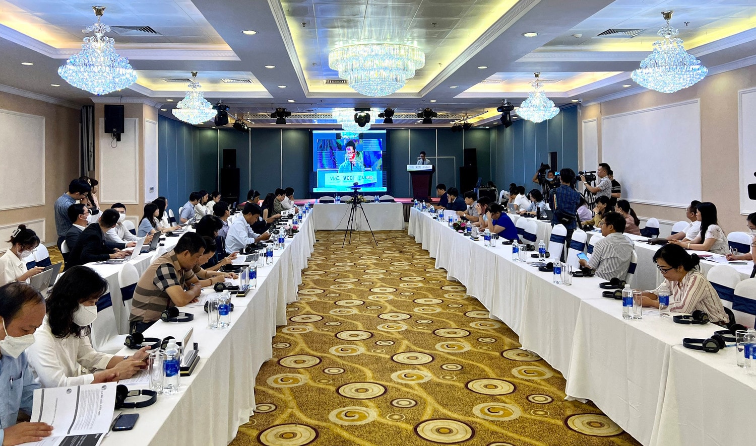Toàn cảnh tọa đàm