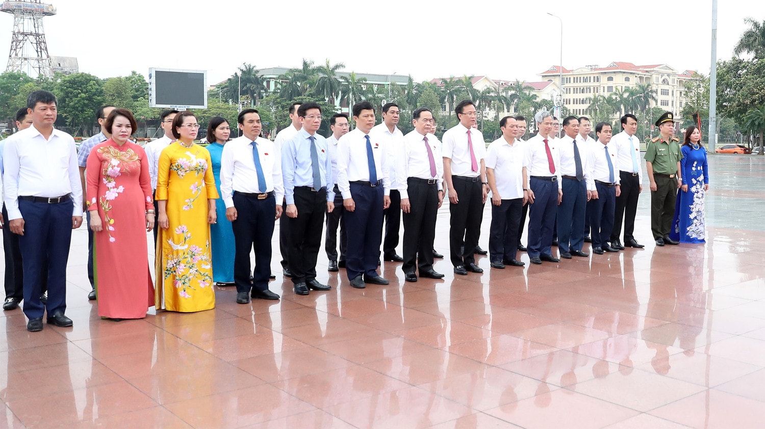 Phó Chủ tịch Thường trực Quốc hội Trần Thanh Mẫn dự Kỳ họp thứ Tám, Hội đồng Nhân dân tỉnh Hưng Yên -1