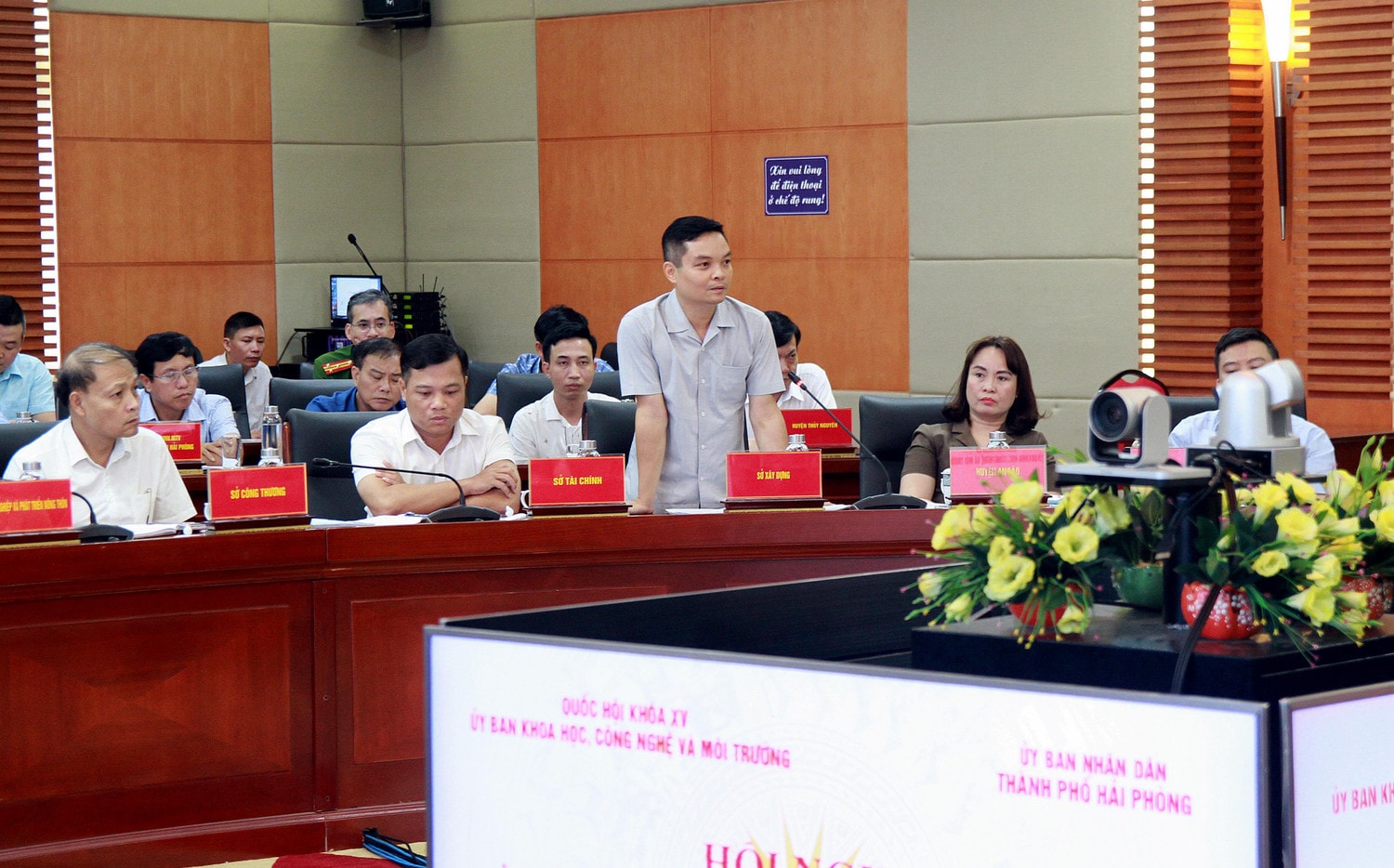Đại biểu tham gia ý kiến tại Hội nghị Hải Phòng: Khẩn trương xử lý ô nhiễm môi trường từ bãi rác tạm -0