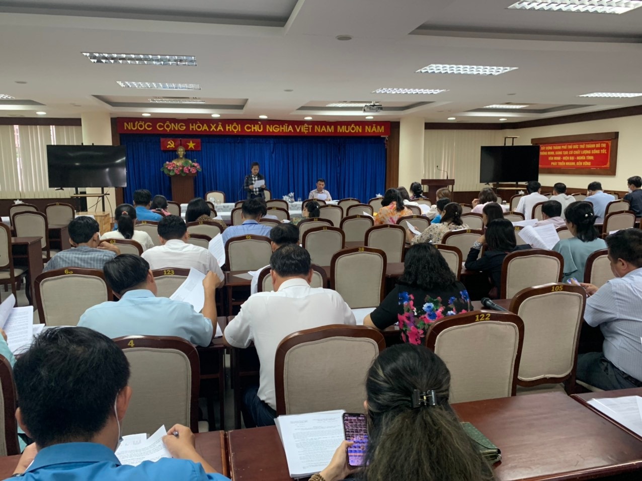 Phấn đấu hoàn thành các chỉ tiêu phát triển người tham gia BHXH, BHYT -0
