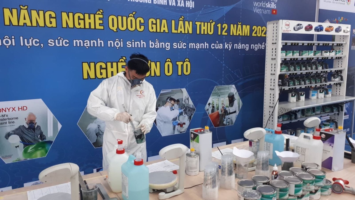 Nghề sơn ô tô tiếp cận công nghệ quốc tế -0