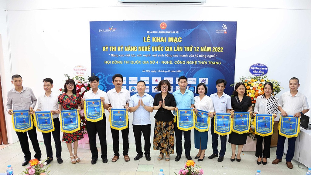 Khai mạc Kỳ thi Kỹ năng nghề quốc gia - nghề Công nghệ thời trang