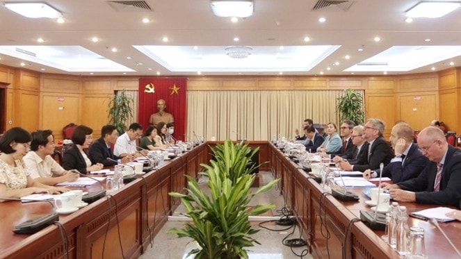 Toàn cảnh buổi làm việc
