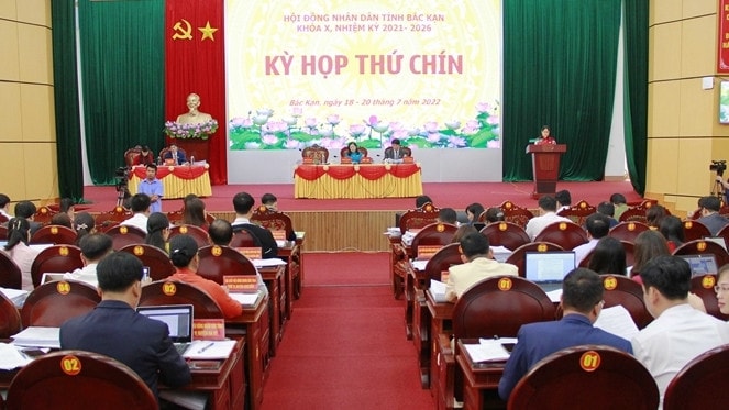 Toàn cảnh kỳ họp