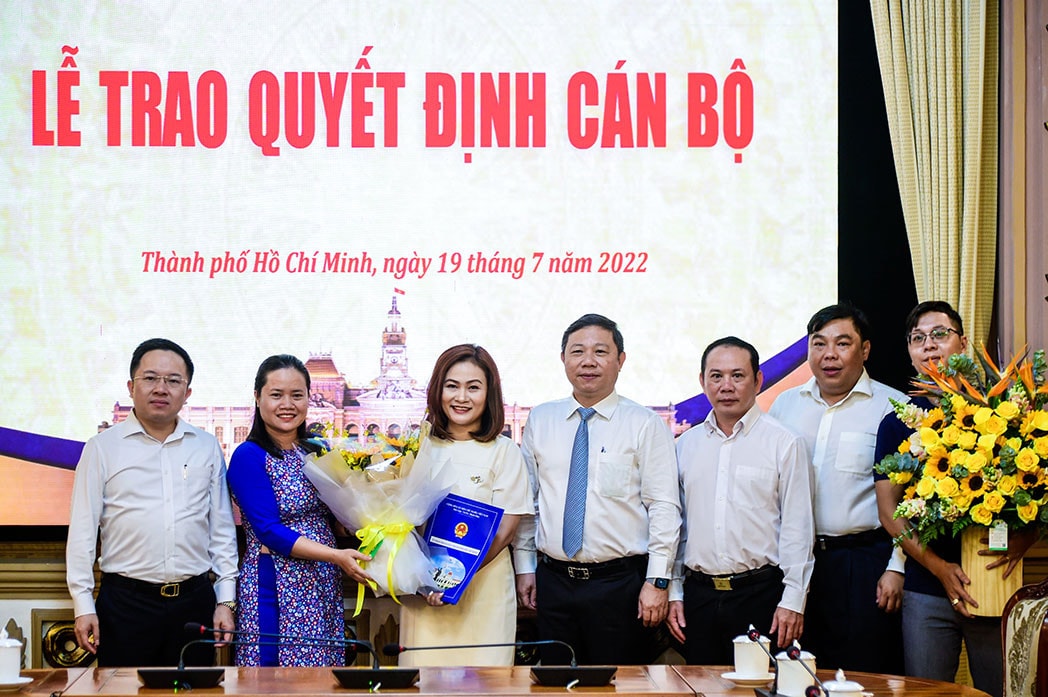 Trao quyết định bổ nhiệm Tổng Biên tập Tạp chí Du lịch TP.HCM -0