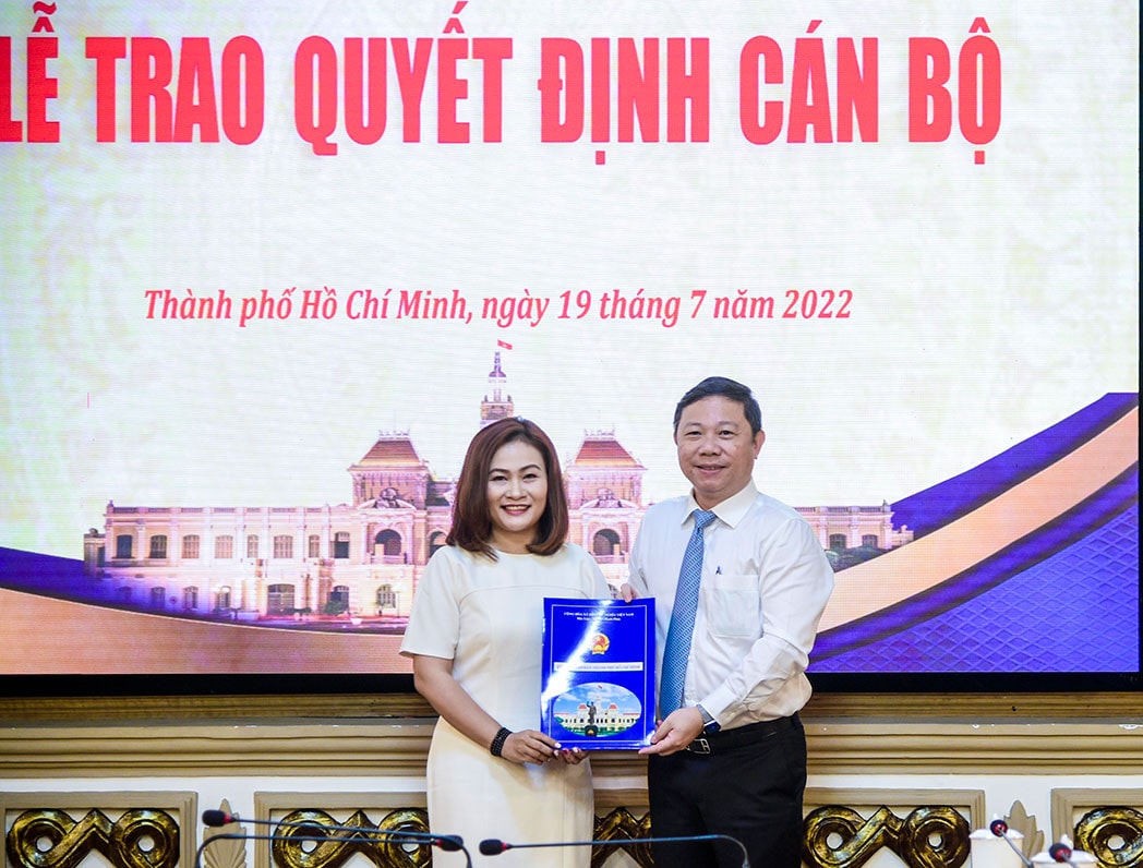 Trao quyết định bổ nhiệm Tổng Biên tập Tạp chí Du lịch TP.HCM -0