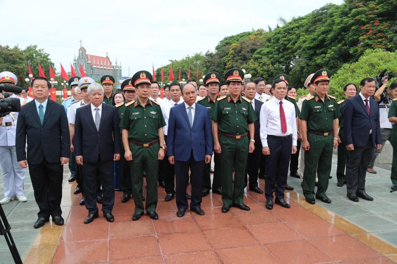 Chủ tịch nước Nguyễn Xuân Phúc chủ trì Hội thảo khoa học 