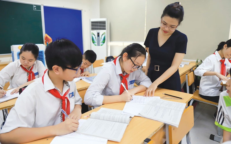 Để tránh học thuộc lòng theo văn mẫu, dạy và học môn Ngữ Văn sẽ thay đổi như thế nào? -0