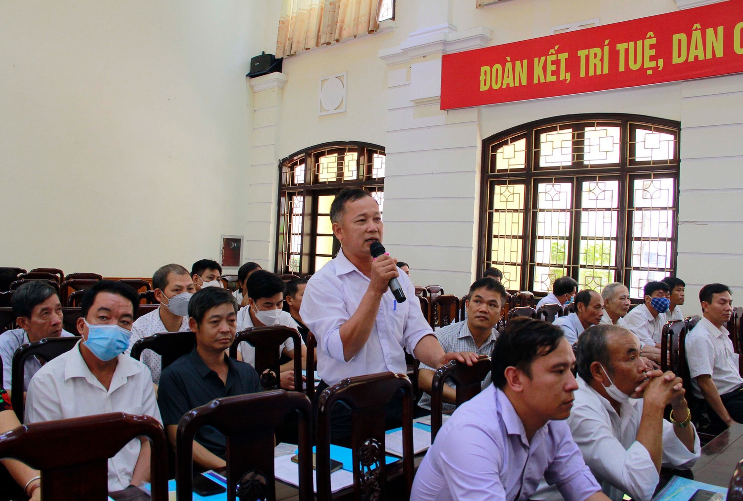 Các đại biểu phát biểu ý kiến tại Hội thảo Hà Nội không để các làng nghề truyền thống bị mai một -0
