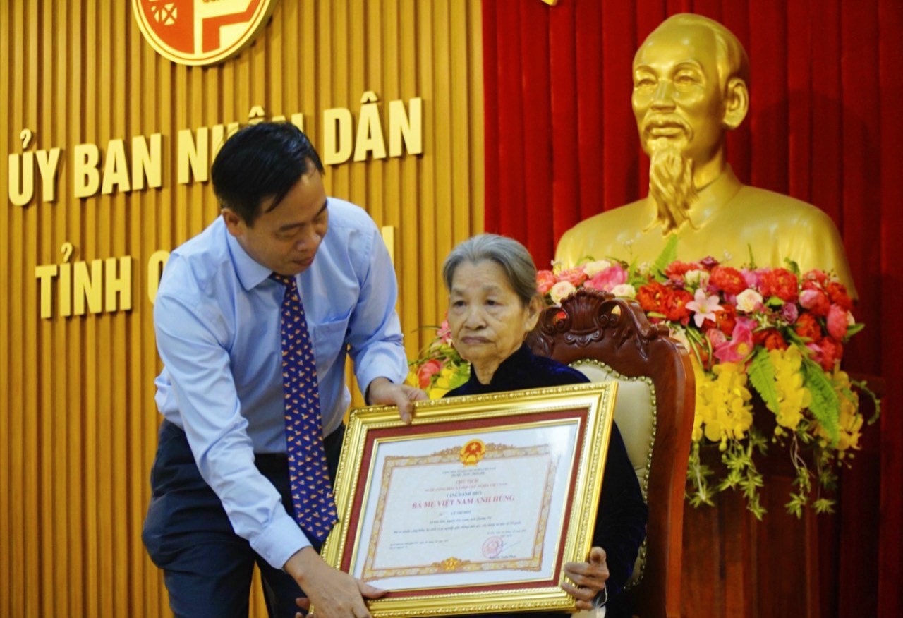 Quảng Trị anh hùng, sâu nặng nghĩa tình -0