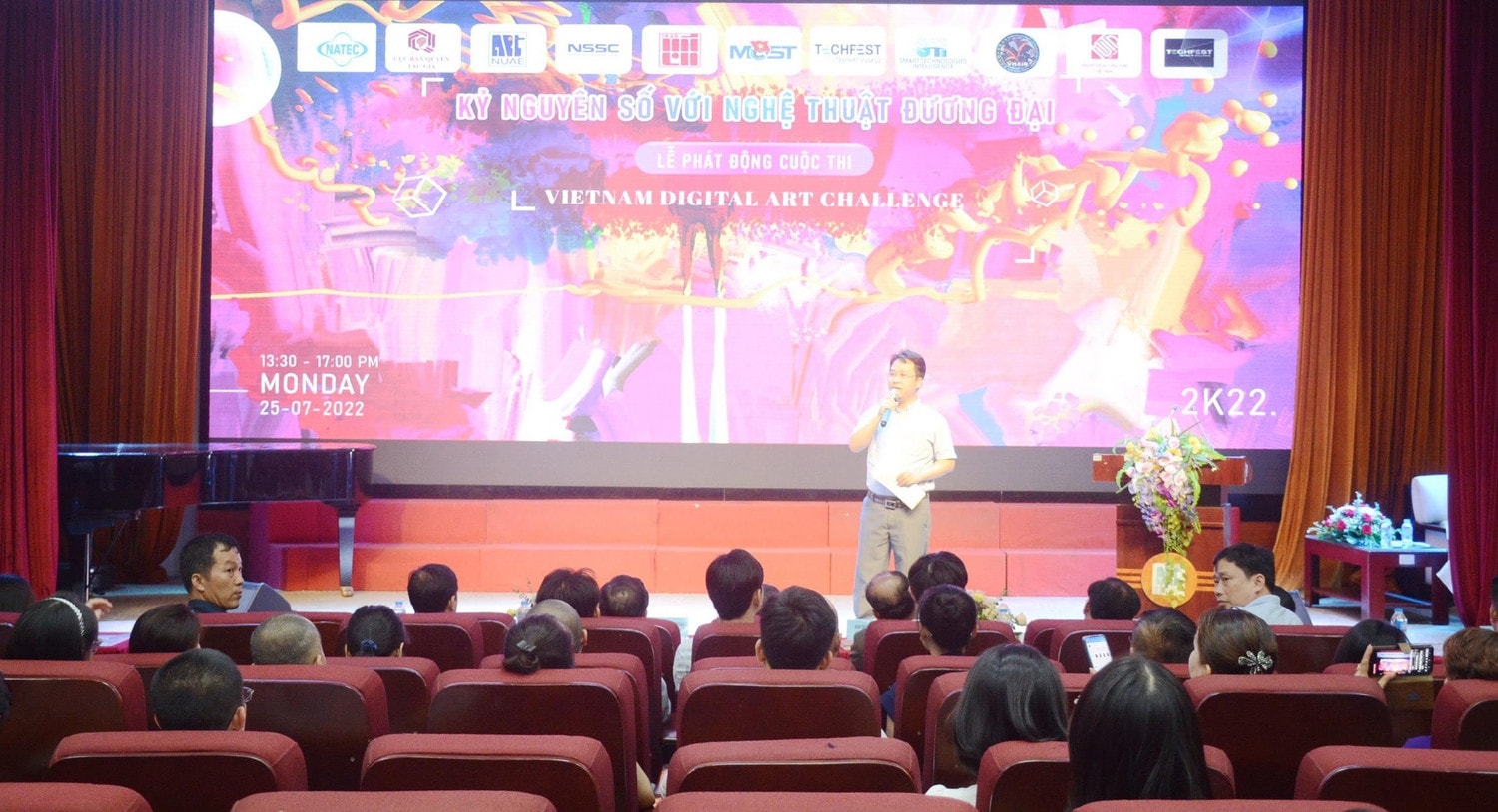 Phó Giám đốc Trung tâm Khởi nghiệp sáng tạo quốc gia, Điều phối hoạt động Techfest Lê Toàn Thắng phát động cuộc thi khởi nghiệp sáng tạo “Kỷ nguyên số với nghệ thuật đương đại” 