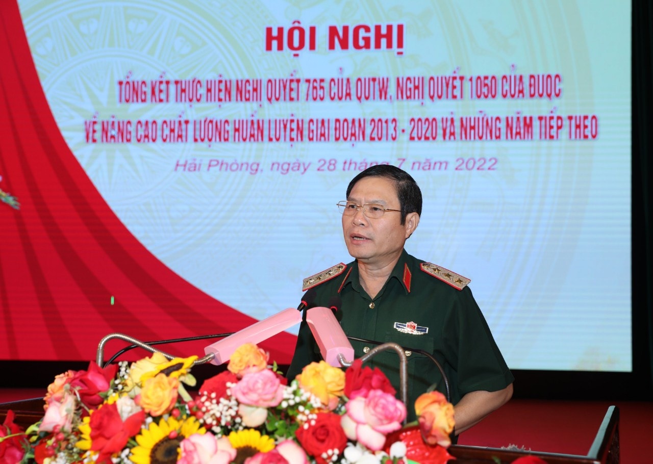 Thượng tướng Nguyễn Tân Cương dự và chỉ đạo Hội nghị tổng kết thực hiện Nghị quyết số 765 tại Quân chủng Hải quân -0