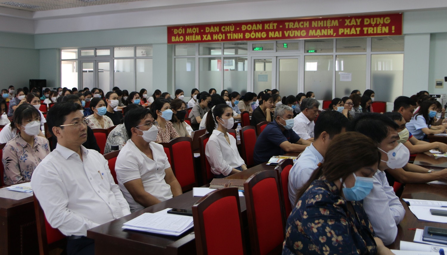 BHXH Đồng Nai đồng hành cùng doanh nghiệp -0