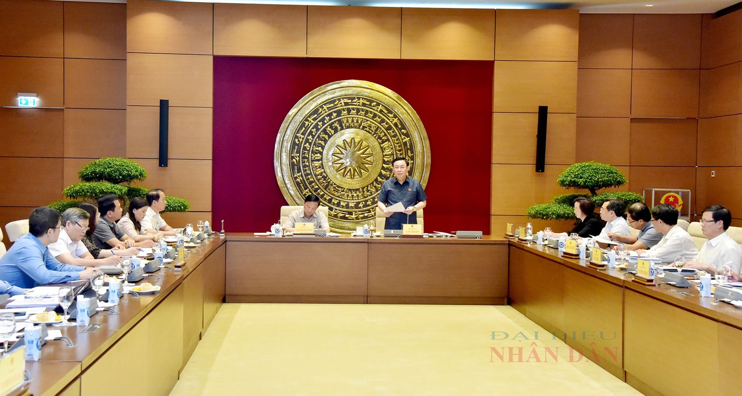 Chủ tịch Quốc hội Vương Đình Huệ: Tiêu chí, tiêu chuẩn đơn vị hành chính, đô thị - Không thể cảm tính được! -0