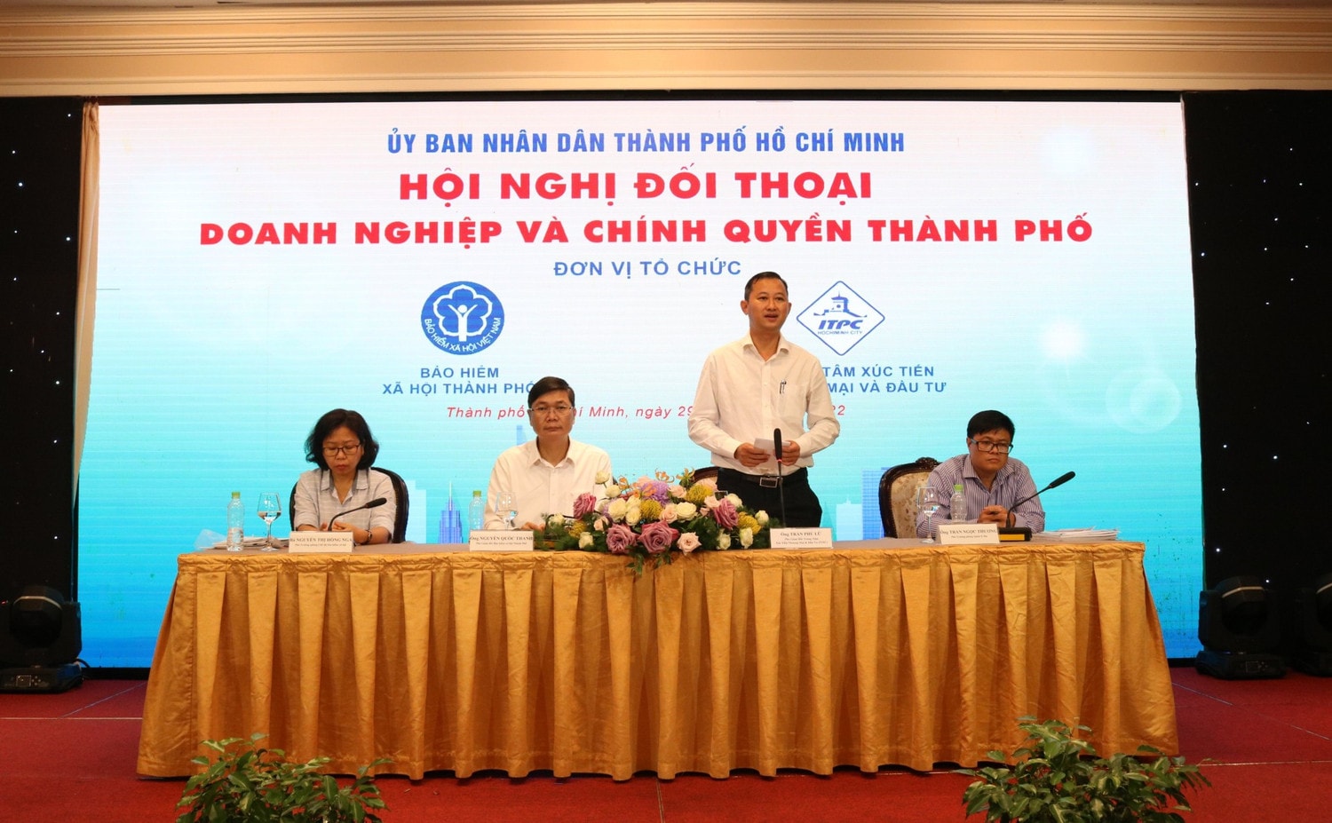 Đối thoại doanh nghiệp về chính sách BHXH -0
