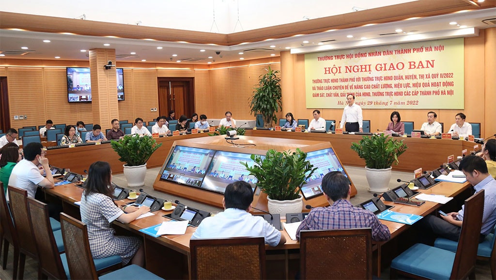 Theo đến cùng vấn đề chất vấn, giải trình -0
