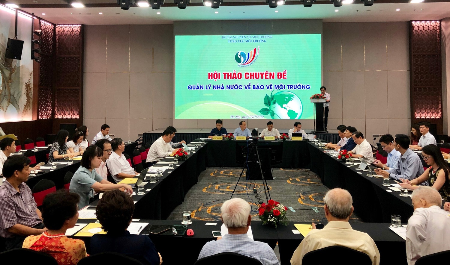 Toàn cảnh Hội thảo Tăng cường sự minh bạch trong tham vấn của cộng đồng trong các báo cáo ĐTM -0