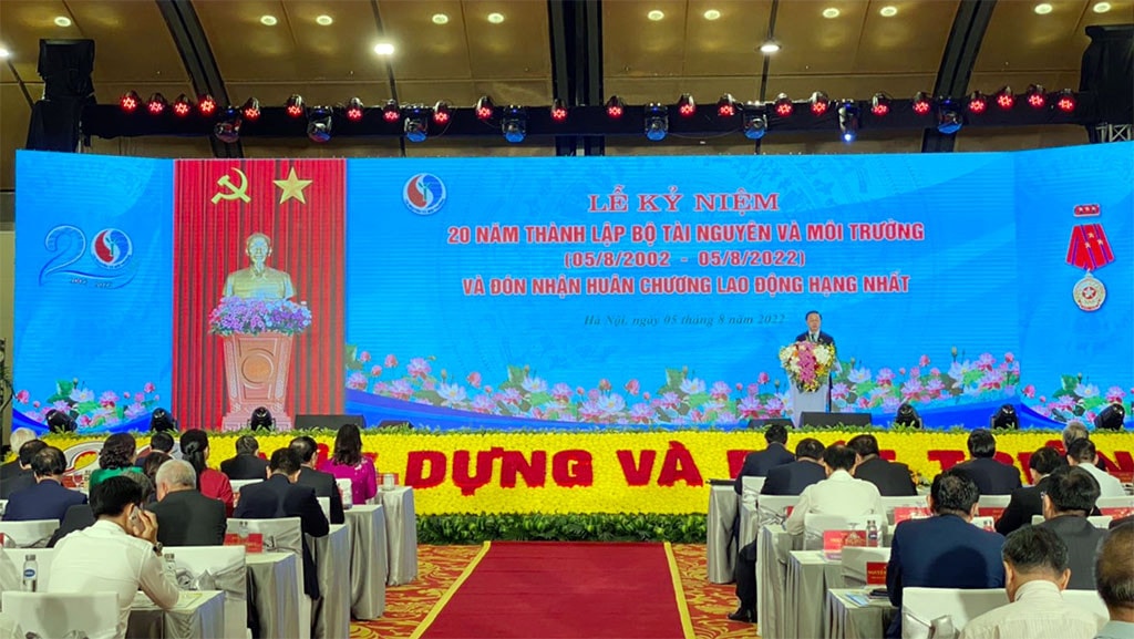 BÀI PHÁT BIỂU CỦA BỘ TRƯỞNG TRẦN HỒNG HÀ Tại LỄ KỶ NIỆM 20 NĂM THÀNH LẬP BỘ TÀI NGUYÊN VÀ MÔI TRƯỜNG -1