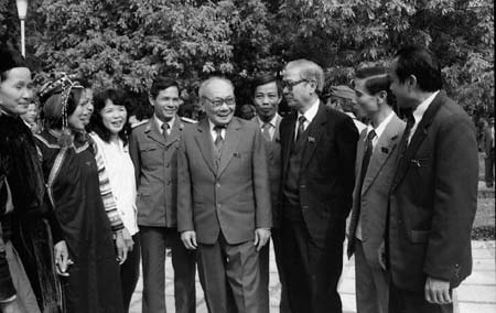 Chủ tịch Quốc hội Vương Đình Huệ: Đổi mới của Quốc hội Khóa VIII gắn liền với sự chỉ đạo kiên quyết, sáng tạo của đồng chí Võ Chí Công -0