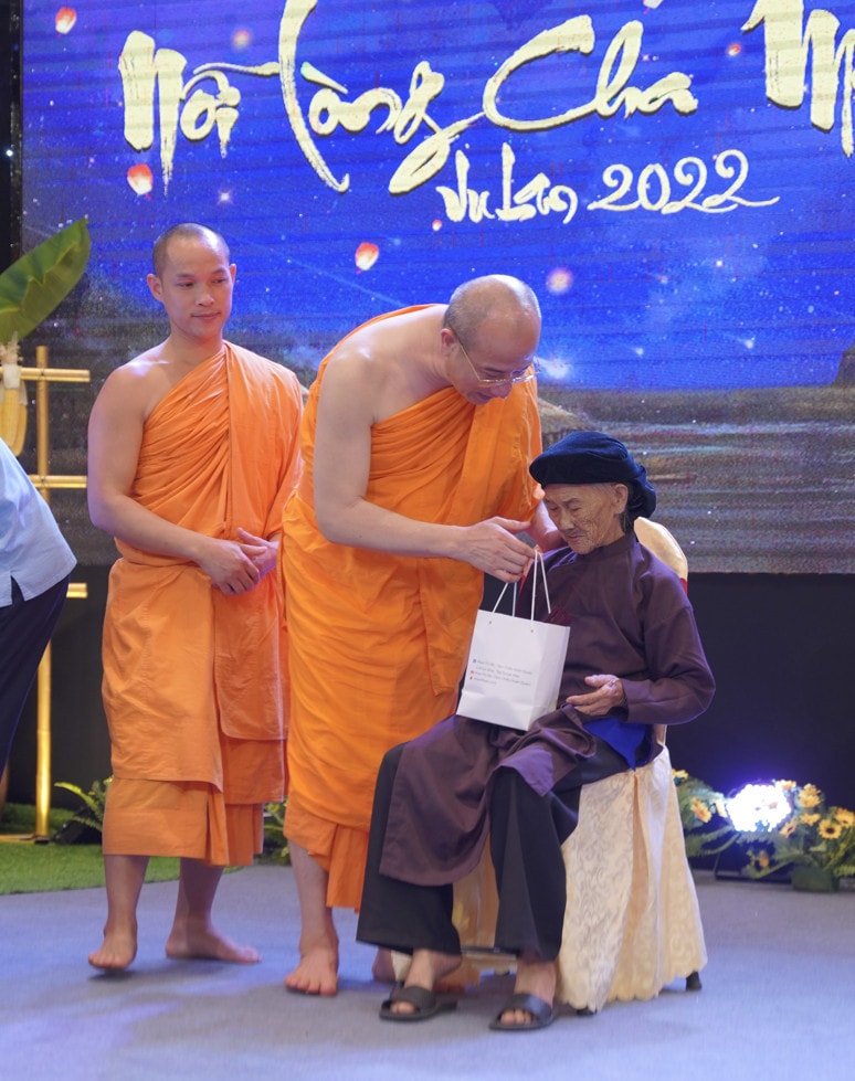 Đại lễ Vu lan Chùa Ba Vàng năm 2022 - Chương trình báo hiếu đặc biệt -0