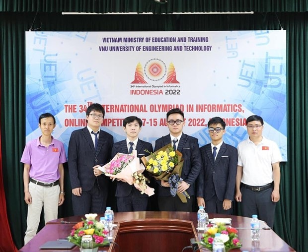 Việt Nam đoạt huy chương vàng kỳ thi Olympic Tin học quốc tế 2022 -0