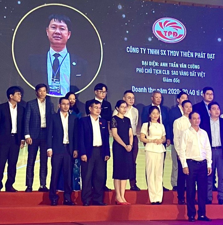 Chính thức ra mắt Ban Chấp hành Câu lạc bộ Sao Vàng đất Việt nhiệm kỳ 2022-2025 -0