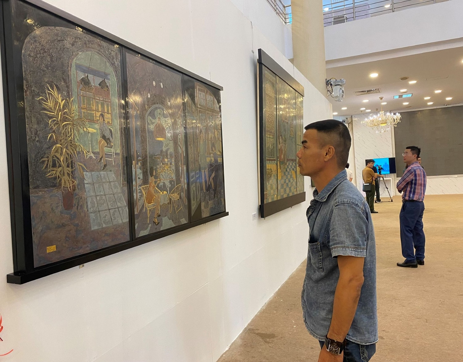 Tôn vinh các sáng tạo nghệ thuật đương đại -0