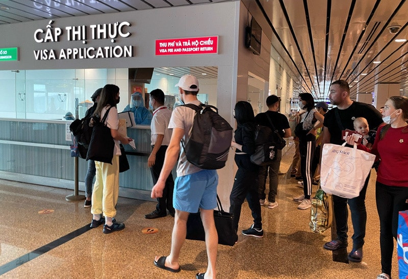 Mở cửa quốc tế đồng nghĩa với việc đi lại phải thuận lợi