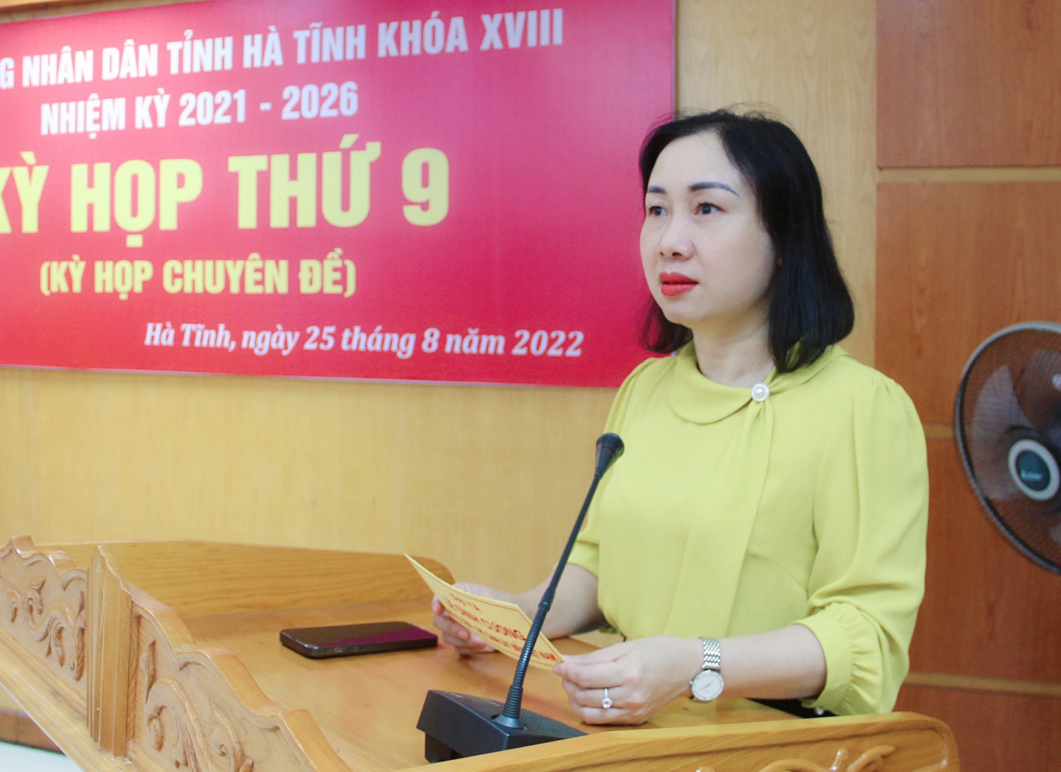 Hà Tĩnh: Thông qua 4 nghị quyết quan trọng tại Kỳ họp chuyên đề -0