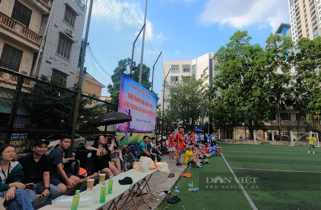 Những hình ảnh ấn tượng tại Giải bóng đá 