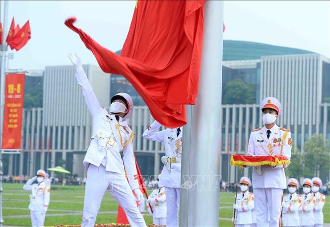 Lễ thượng cờ mừng Quốc khánh ở Lăng Chủ tịch Hồ Chí Minh -0