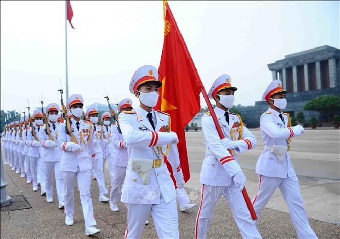 Lễ thượng cờ mừng Quốc khánh ở Lăng Chủ tịch Hồ Chí Minh -0