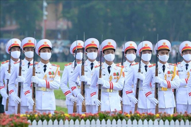 Lễ thượng cờ mừng Quốc khánh ở Lăng Chủ tịch Hồ Chí Minh -0