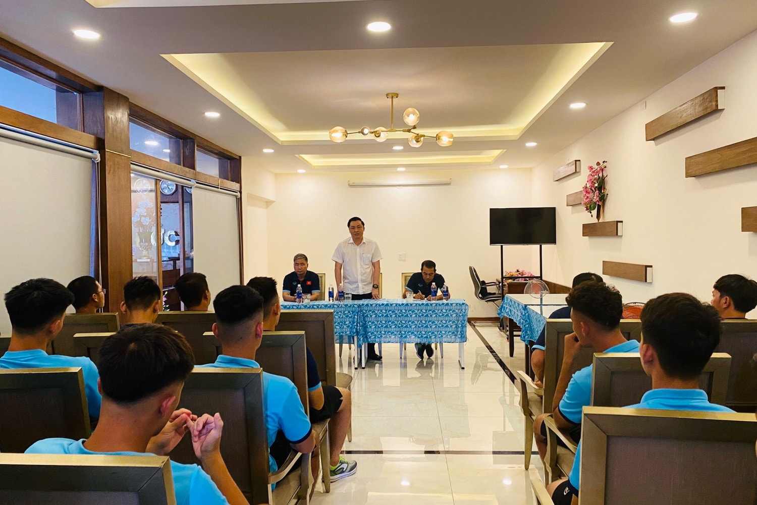 Bình Dương: Gặp mặt đội tuyển U20 quốc gia trước vòng loại U20 châu Á 2023 -0