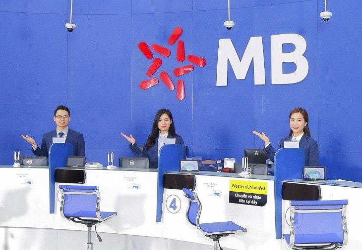 “Bóng ma” nợ xấu đang bủa vây nhiều ngân hàng -0