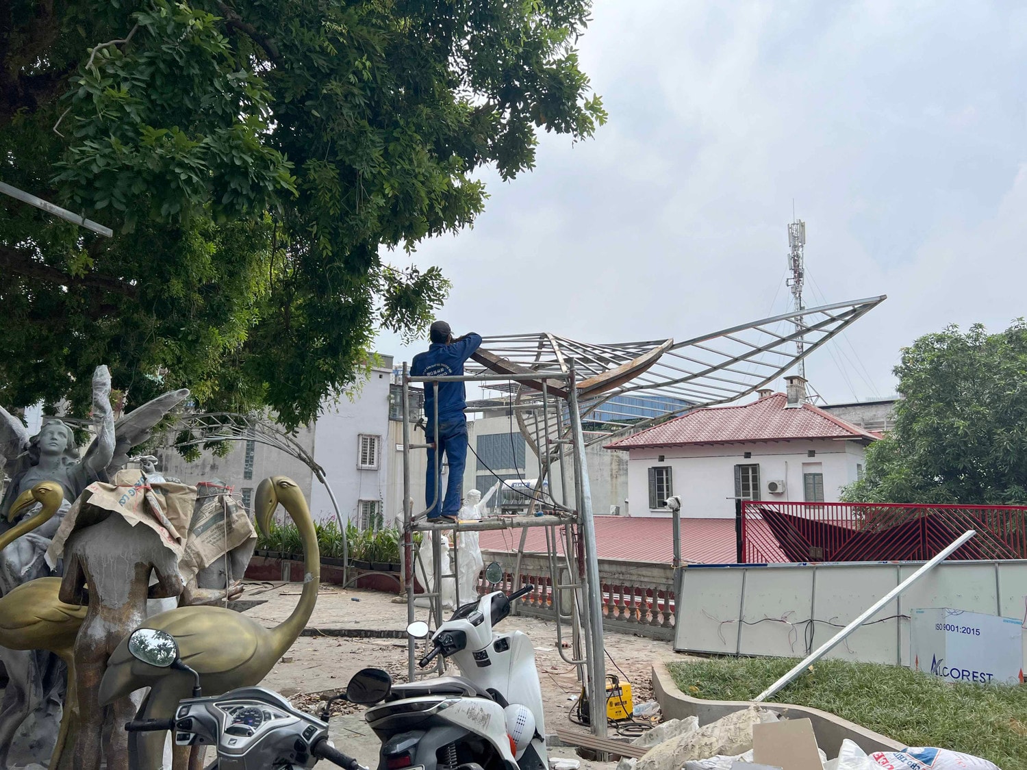 Xuất hiện công trình vi phạm trong khu nhà chuyên dùng 281 Đội Cấn -0