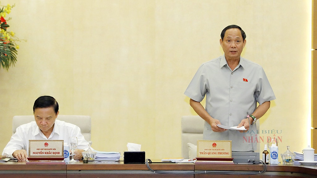 Ủy ban Thường vụ Quốc hội cho ý kiến về dự thảo Báo cáo kết quả giám sát về thực hành tiết kiệm, chống lãng phí -0