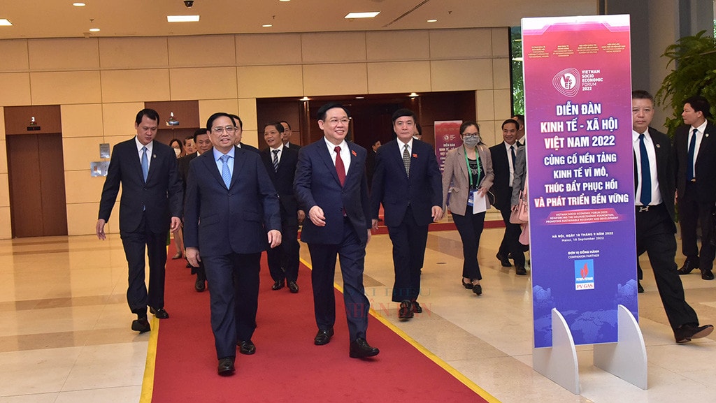 Một số hình ảnh khai mạc diễn đàn Kinh tế - Xã hội Việt Nam 2022