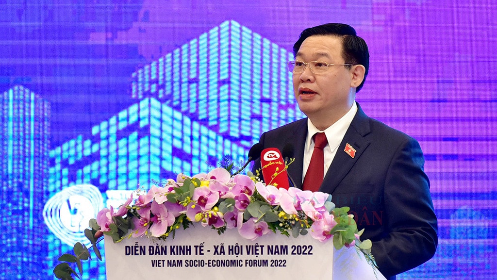 Giữ vững nền tảng kinh tế vĩ mô, nâng cao năng lực chống chịu, tính tự cường của nền kinh tế -0