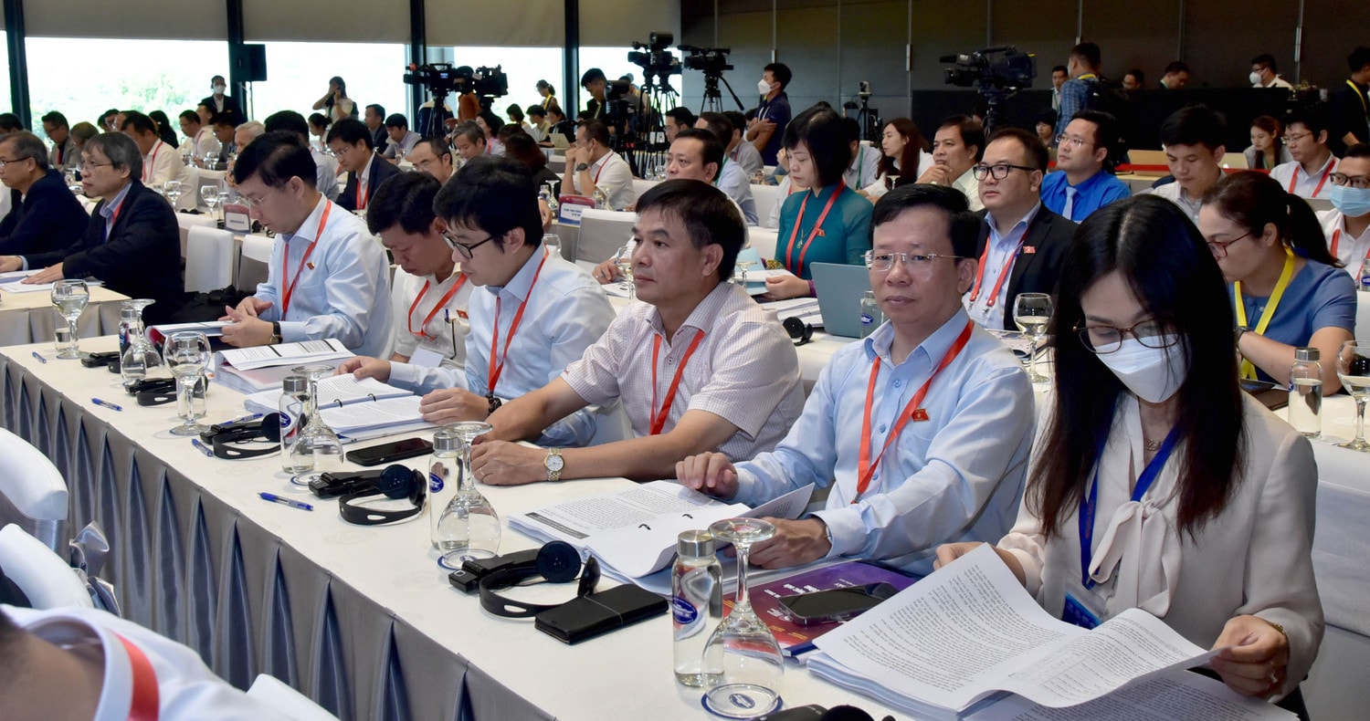 TRỰC TIẾP: Hội thảo chuyên đề 2 Diễn đàn Kinh tế - Xã hội Việt Nam 2022 -0