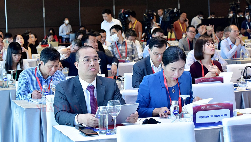 Chủ tịch Quốc hội Vương Đình Huệ: Diễn đàn khẳng định mạnh mẽ thông điệp nhất quán về kiên định ổn định nền tảng kinh tế vĩ mô -0