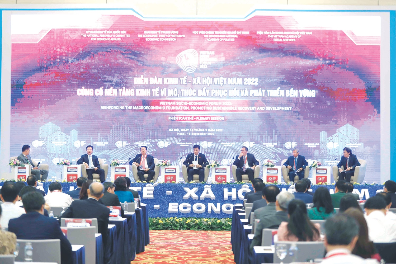 Toàn cảnh phiên Tọa đàm cấp cao Ảnh: Hồ Long