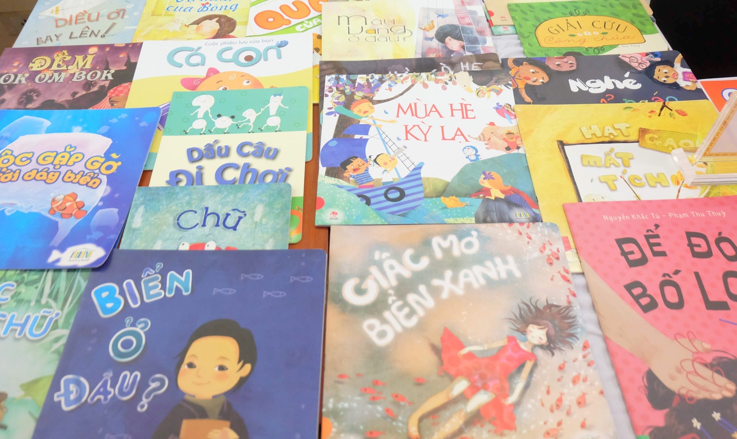 Sách văn học cho thanh thiếu niên còn thiếu những 